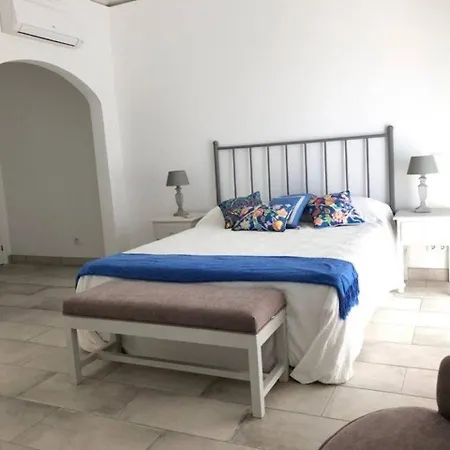 Casa Pinheiros - 3 Bedroom - Fully Air Conditioned - Perfect For Smaller Families * Quinta do Lago